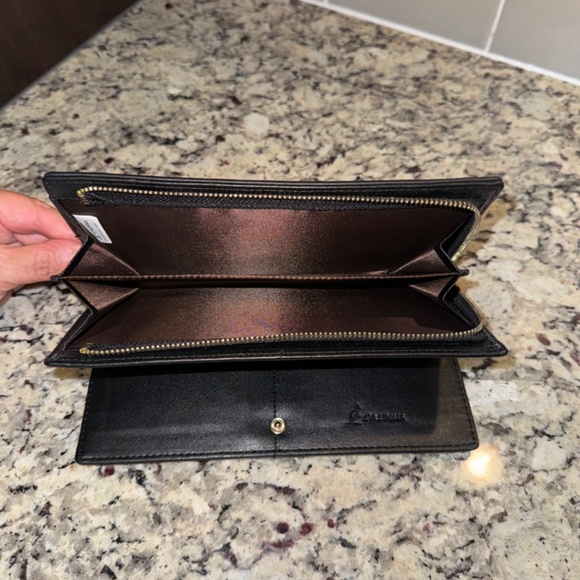 L’ALPINA Leopard and Tiger Print Wallet - Picture 6 of 10